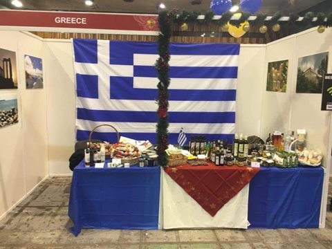 Η ΠΑΠΟΥΤΣΑΝΗΣ στηρίζει το χριστουγεννιάτικο μπαζάρ στο Σεράγεβο Η ΠΑΠΟΥΤΣΑΝΗΣ στηρίζει το χριστουγεννιάτικο μπαζάρ στο Σεράγεβο
